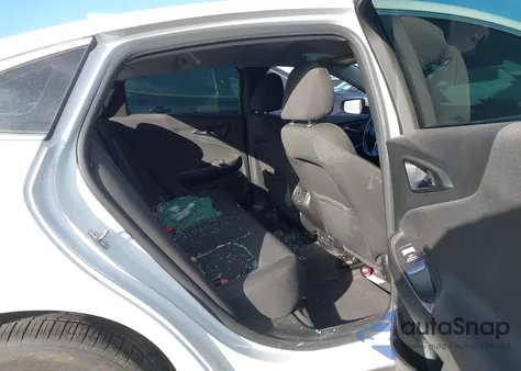 2018 Chevrolet Malibu Lt from USA, damaged, VIN 1G1ZD5STXJF274426